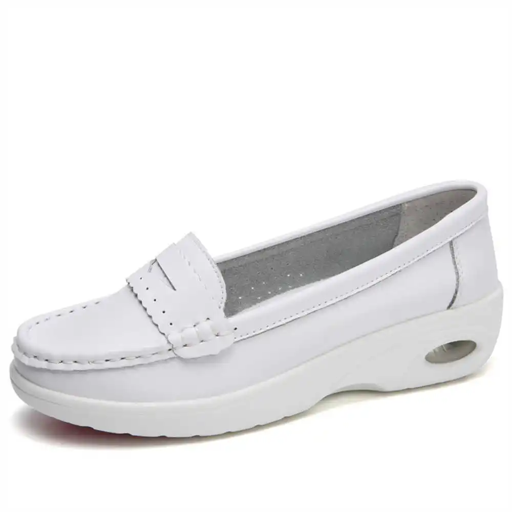 Thick Sole Slipon White Traine - Women Formal Wear Best Brands บทวิจารณ์และราคา