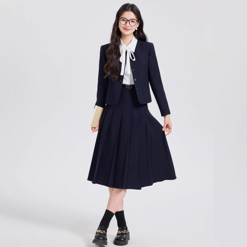Gray Short Suit Set for Women  - Women Formal Wear For Interview บทวิจารณ์และราคา
