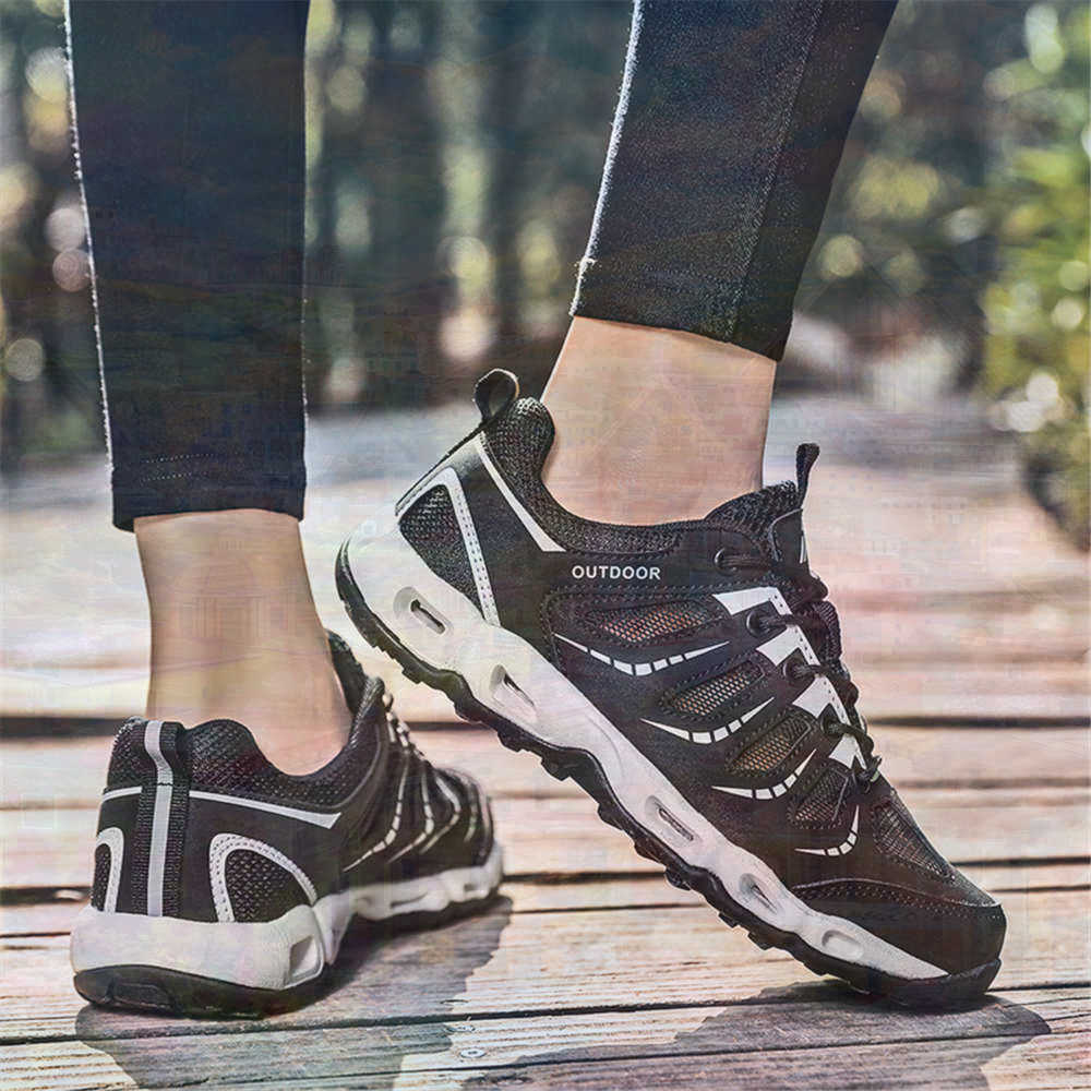 Sumer Round Tip Silver Sneaker - Women Formal Wear Sale บทวิจารณ์และราคา
